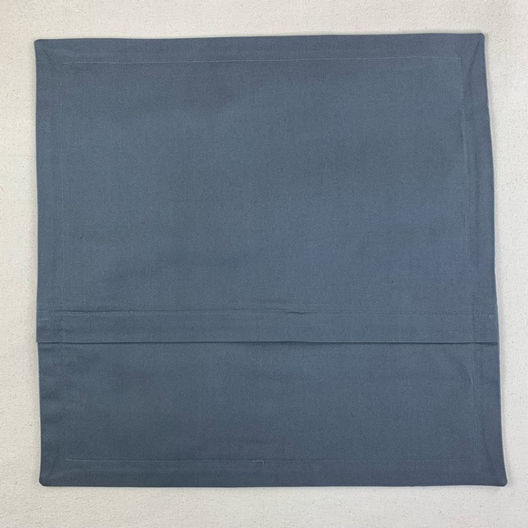 Pair P Kaufmann Waverly Gray Fretwork Geometric Lattice Trellis Pillow Covers - Picture 6 of 9